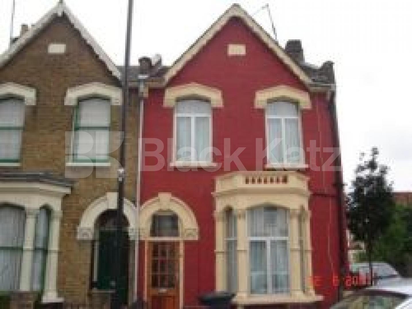 			4 Bedroom, 1 bath, 1 reception House			 Waldegrave Road, TURNPIKE LANE N8